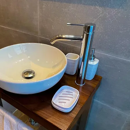 Apartment K-fofo - Steps From Station, & Town Center *